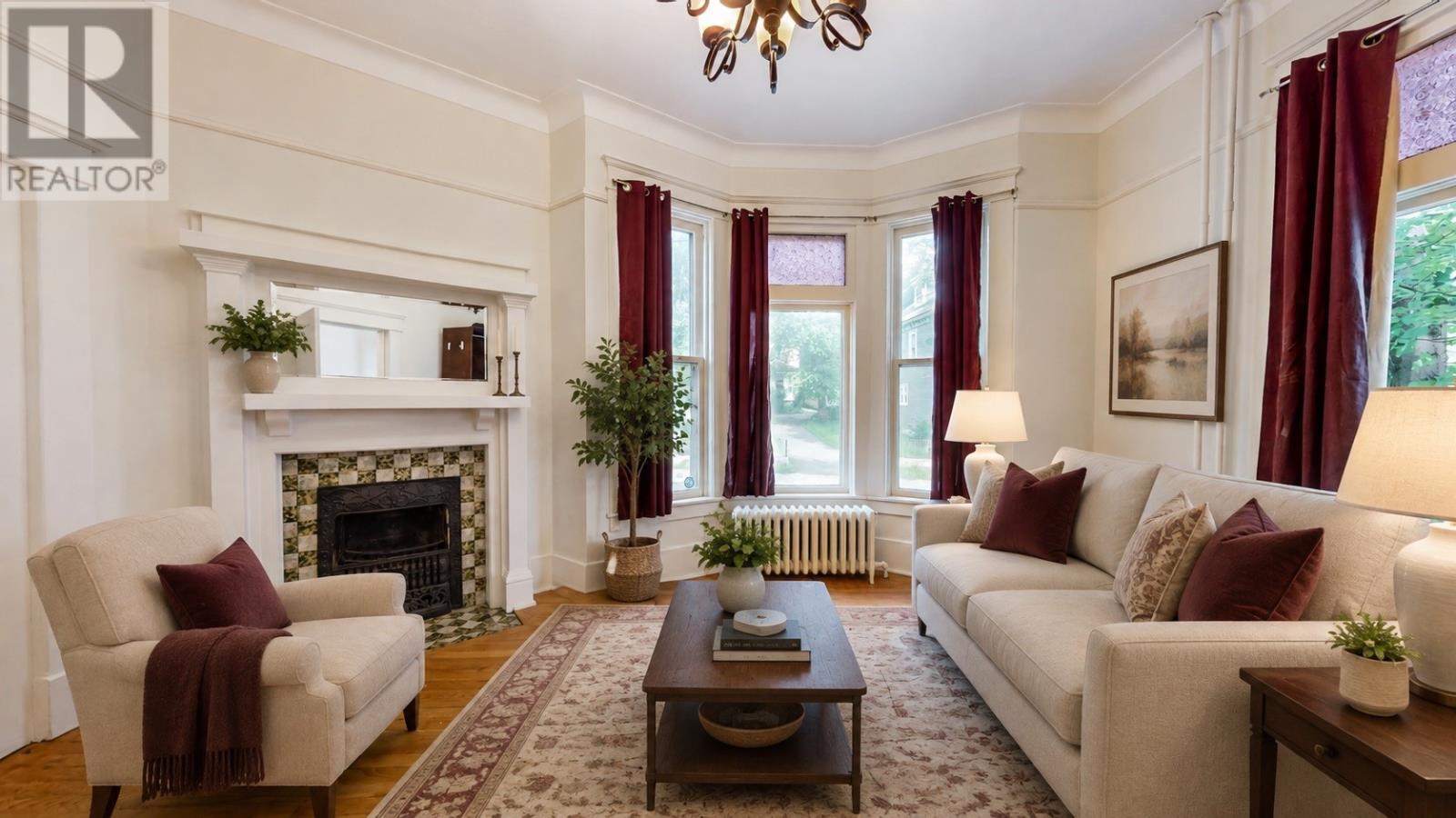 7 Topsail Road, St. John's — photo 6
