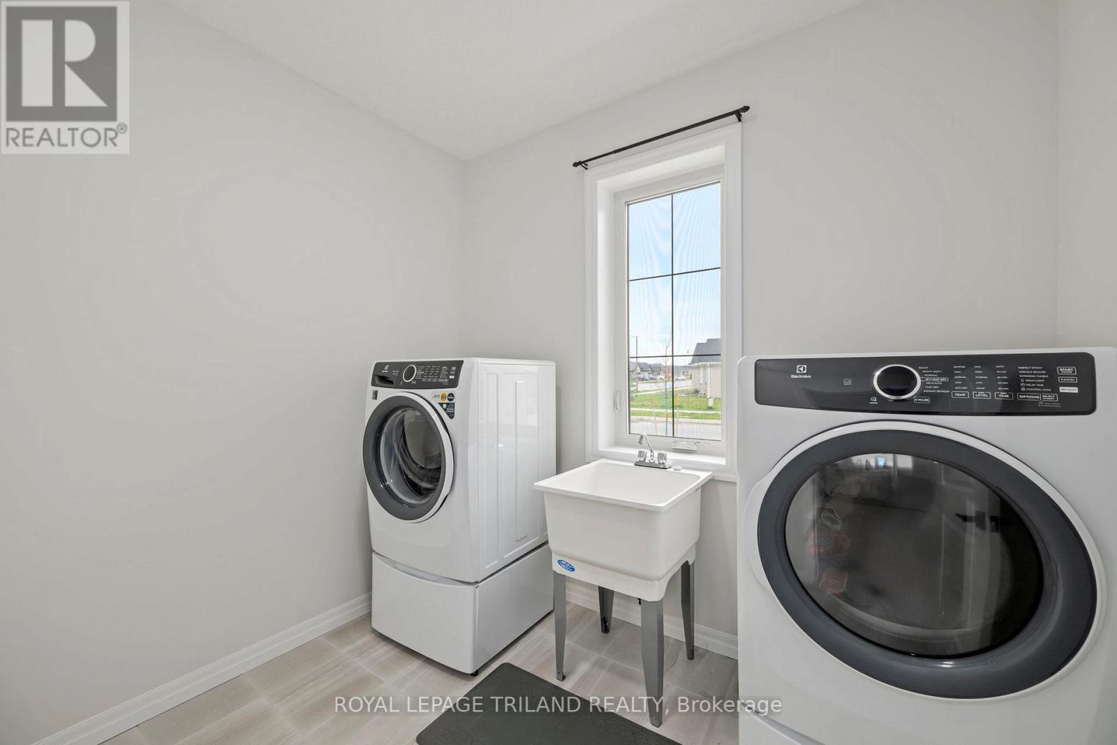 2 Evylean Court, St. Thomas, Ontario  N5R 0P6 - Photo 22 - X13685176
