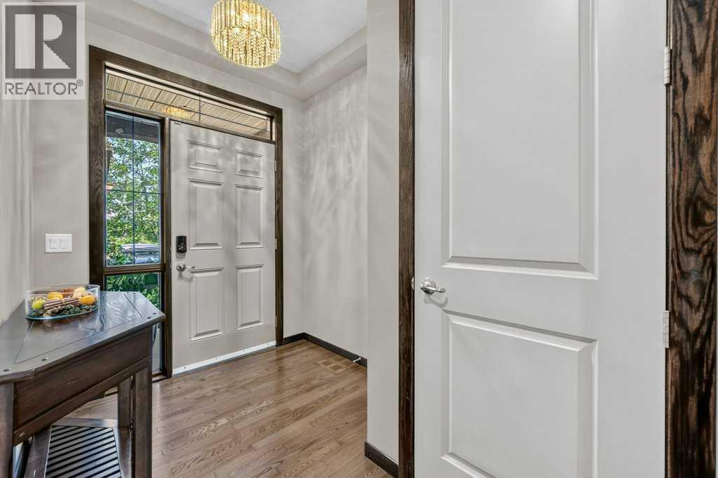 23 Cranarch Landing SE, Calgary, Alberta  T3M 0Z5 - Photo 3 - A2336428