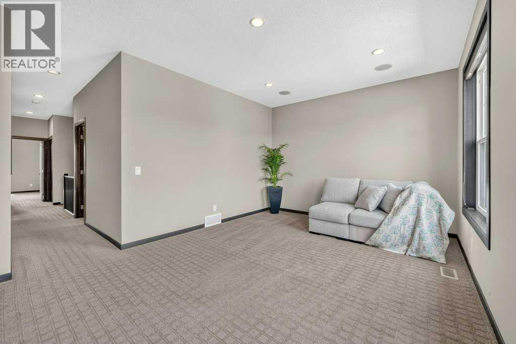 23 Cranarch Landing SE, Calgary, Alberta  T3M 0Z5 - Photo 30 - A2336428