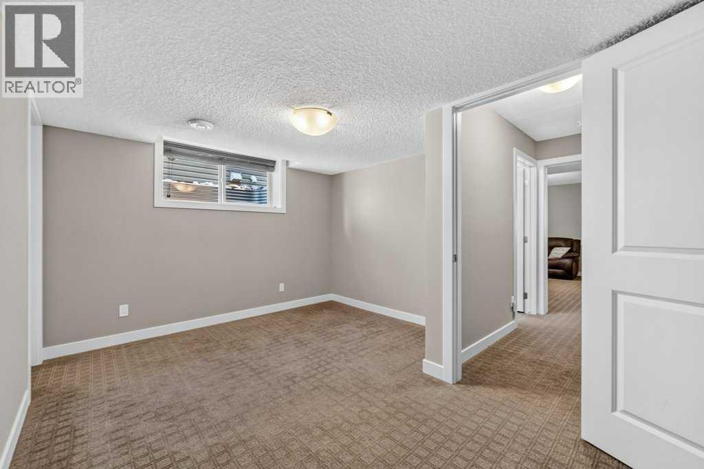 23 Cranarch Landing SE, Calgary, Alberta  T3M 0Z5 - Photo 31 - A2336428
