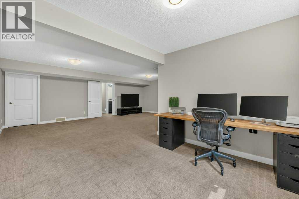 23 Cranarch Landing SE, Calgary, Alberta  T3M 0Z5 - Photo 32 - A2336428