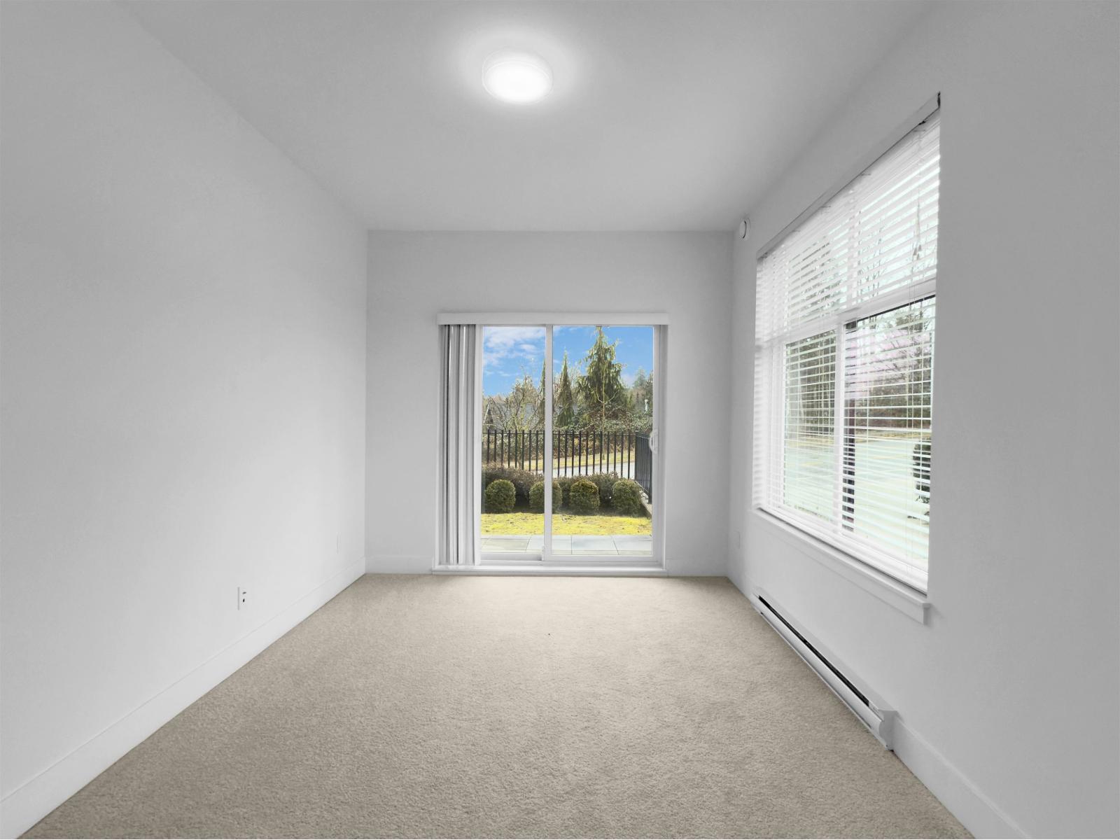 207 9983 E Barnston Drive, Surrey, British Columbia  V4N 6T3 - Photo 13 - R3156318