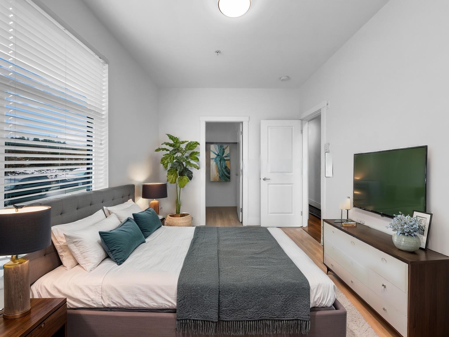 207 9983 E Barnston Drive, Surrey, British Columbia  V4N 6T3 - Photo 8 - R3156318