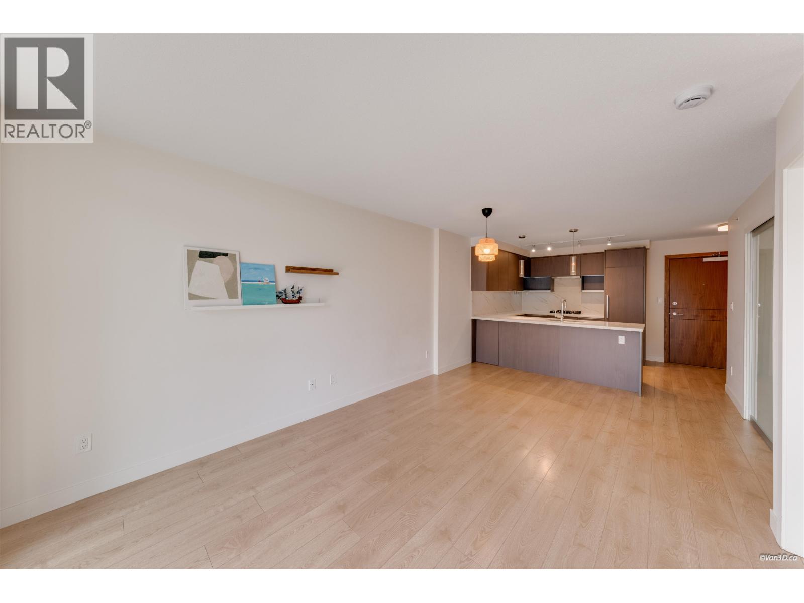 707 9099 Cook Road, Richmond, British Columbia  V6Y 0G5 - Photo 1 - R3156410
