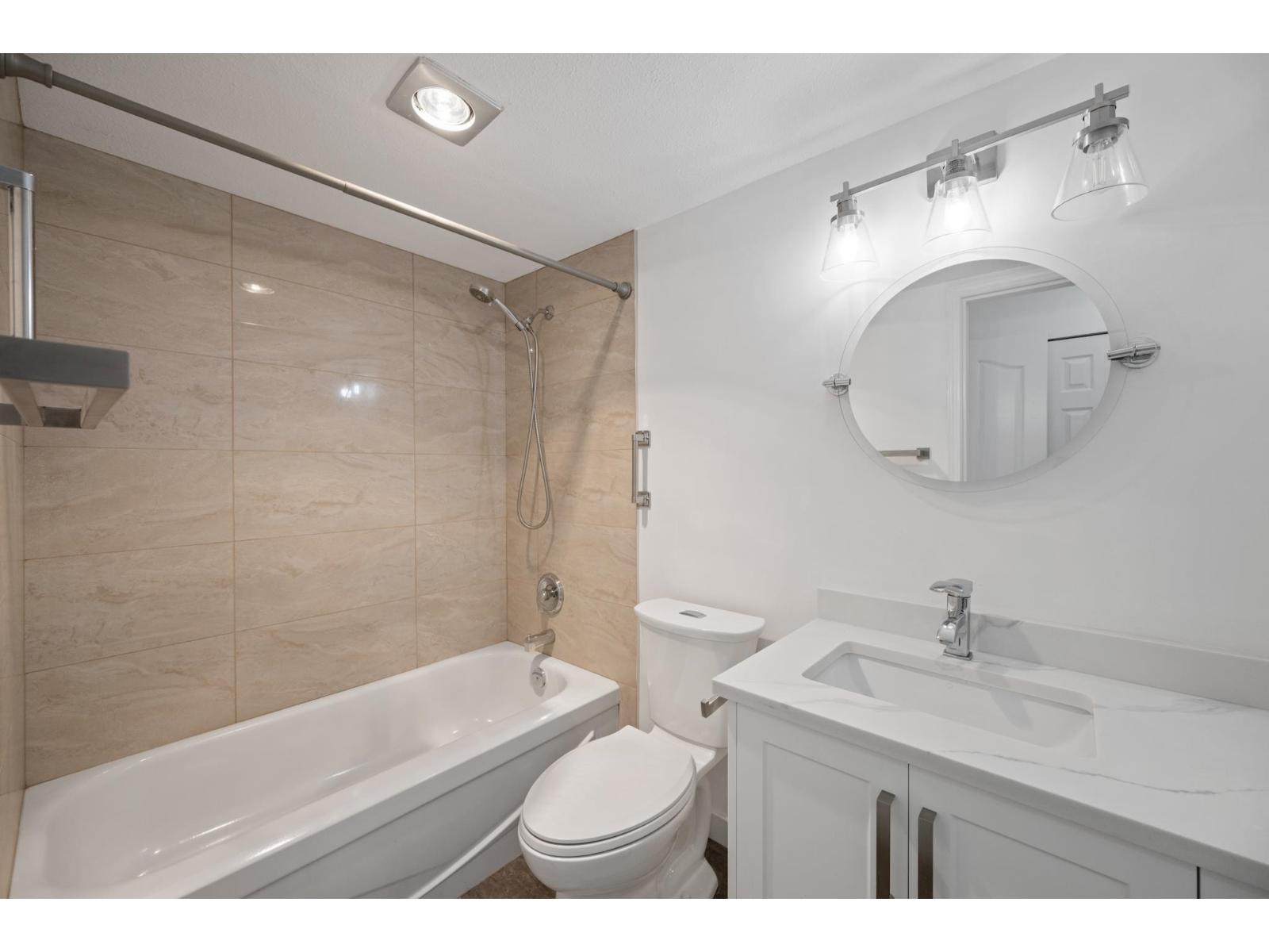 201 2491 Gladwin Road, Abbotsford, British Columbia  V2T 3N8 - Photo 25 - R3156544