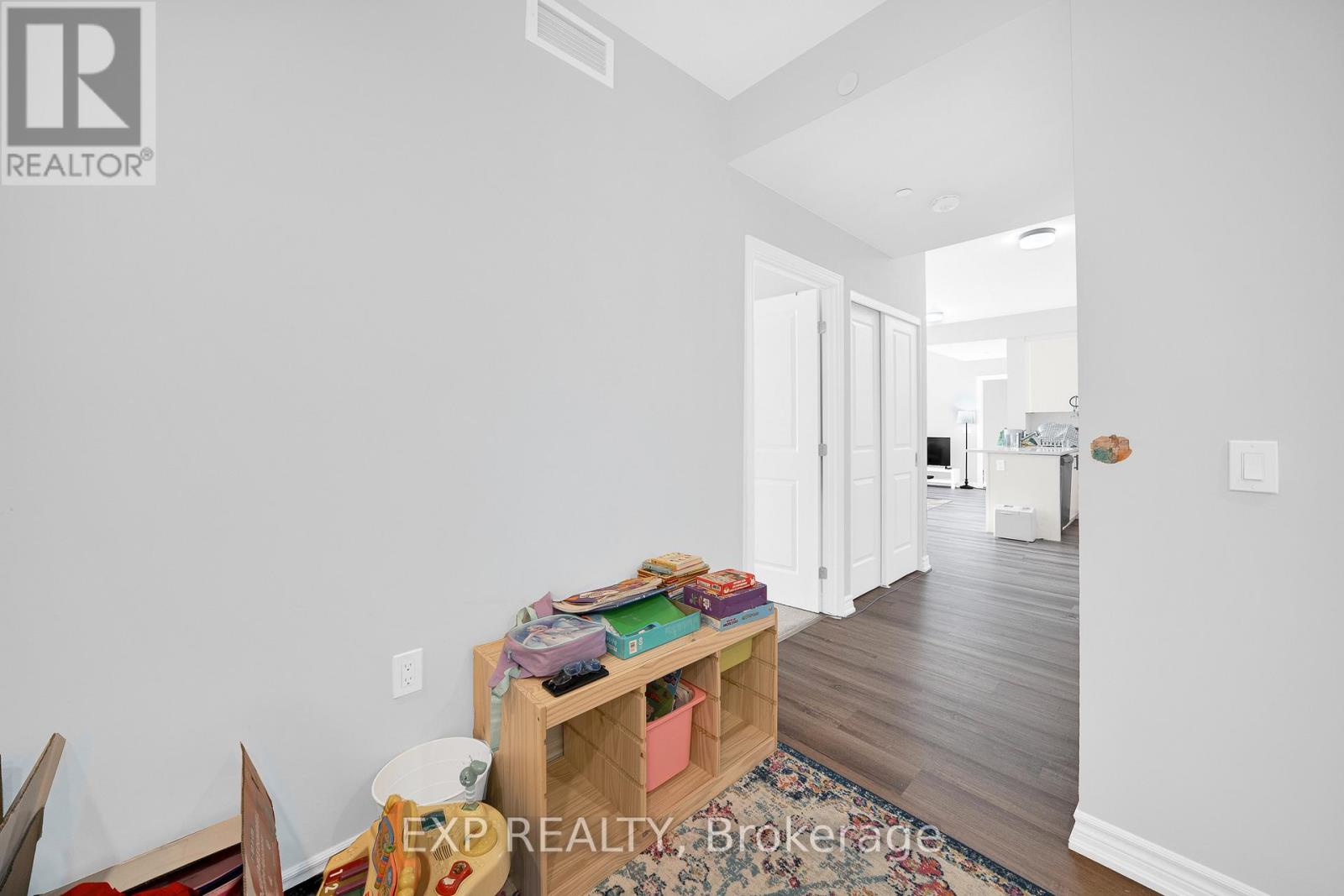 202 - 397 Codds Road, Ottawa, Ontario K1K 5C7 - Photo 13 - X13685126