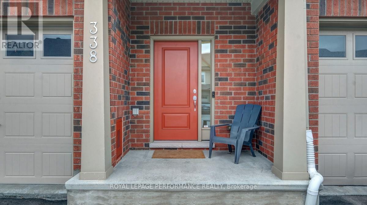 338 Alasken Drive, Ottawa, Ontario K1T 0M4 - Photo 3 - X13685146