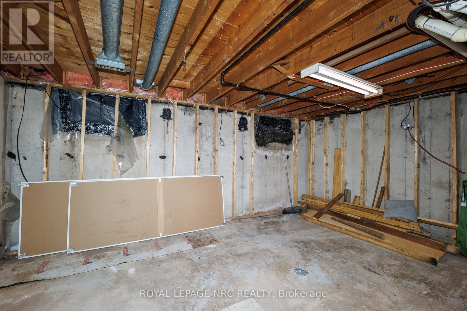 6562 Harmony Avenue, Niagara Falls, Ontario  L2H 1Z4 - Photo 14 - X13685130