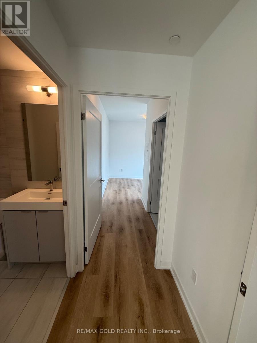2110 - 474 Caldari Road, Vaughan, Ontario L4K 0R5 - Photo 4 - N13673108
