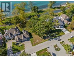 290 CRYSTAL BAY DRIVE, Amherstburg, Ontario
