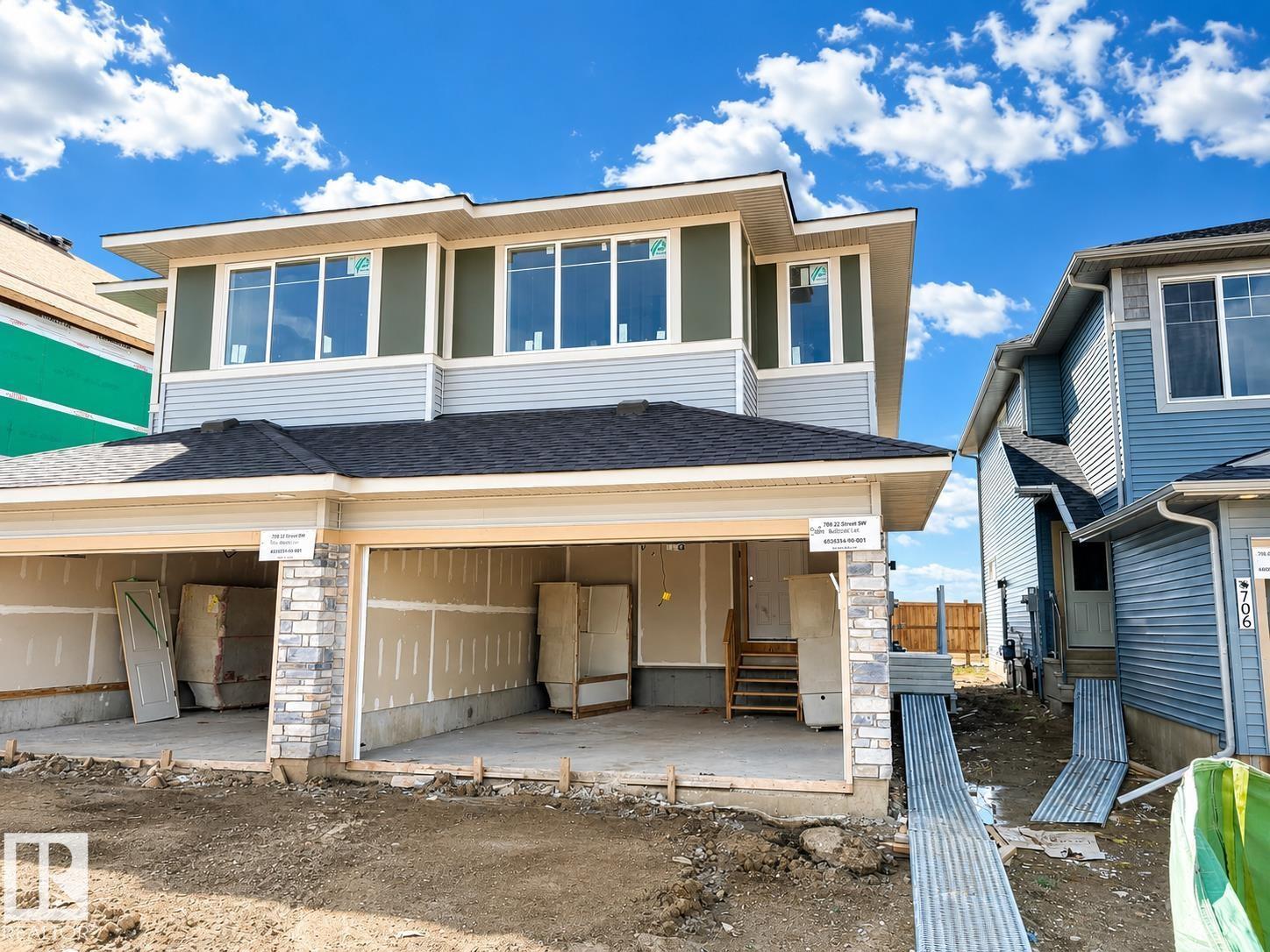 708 22 ST SW, Edmonton
