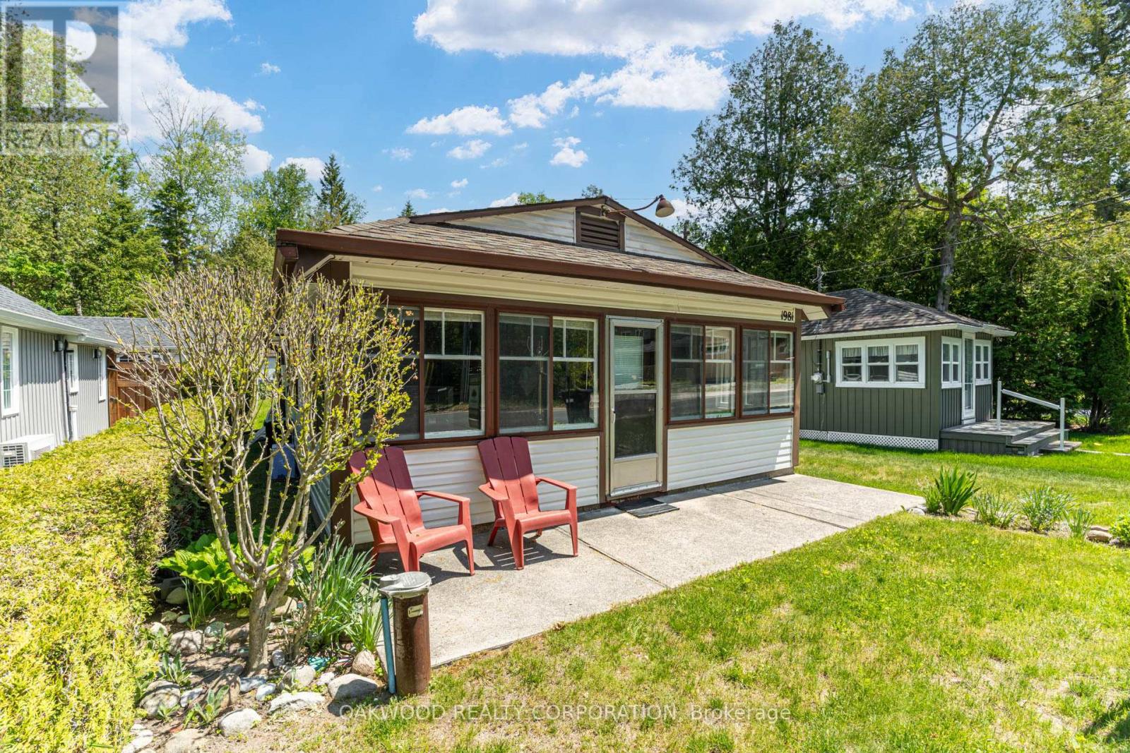 1981 Tiny Beaches Road S, Tiny, Ontario  L9M 1R3 - Photo 4 - S13685218