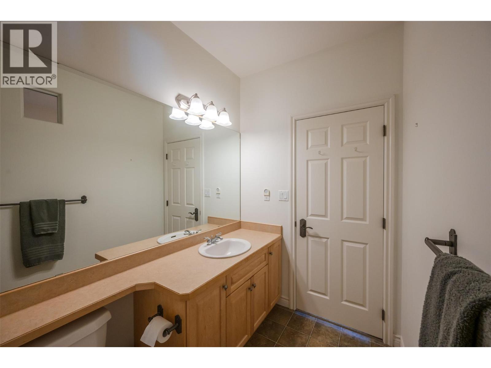 1065 Churchill Avenue Unit# 102, Penticton, British Columbia  V2A 9A7 - Photo 31 - 10397822