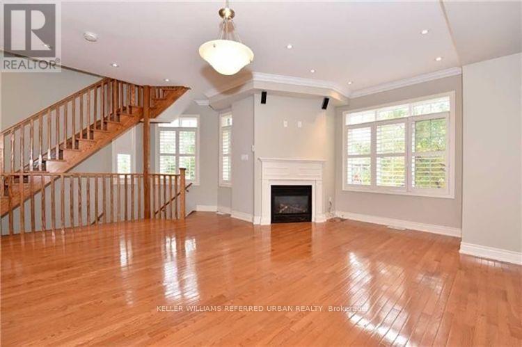 967 Kipling Avenue, Toronto, Ontario  M9B 3L3 - Photo 5 - W13685112