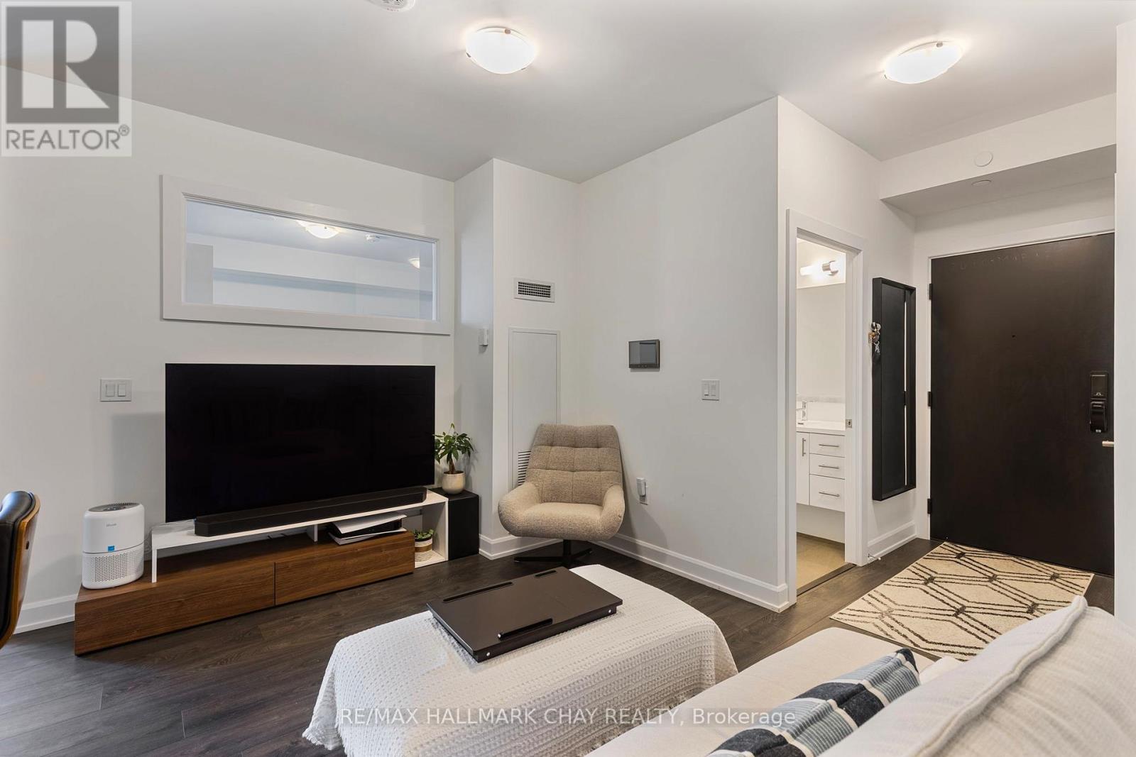 901 - 3200 William Coltson Avenue, Oakville, Ontario  L6H 7W6 - Photo 7 - W13685124