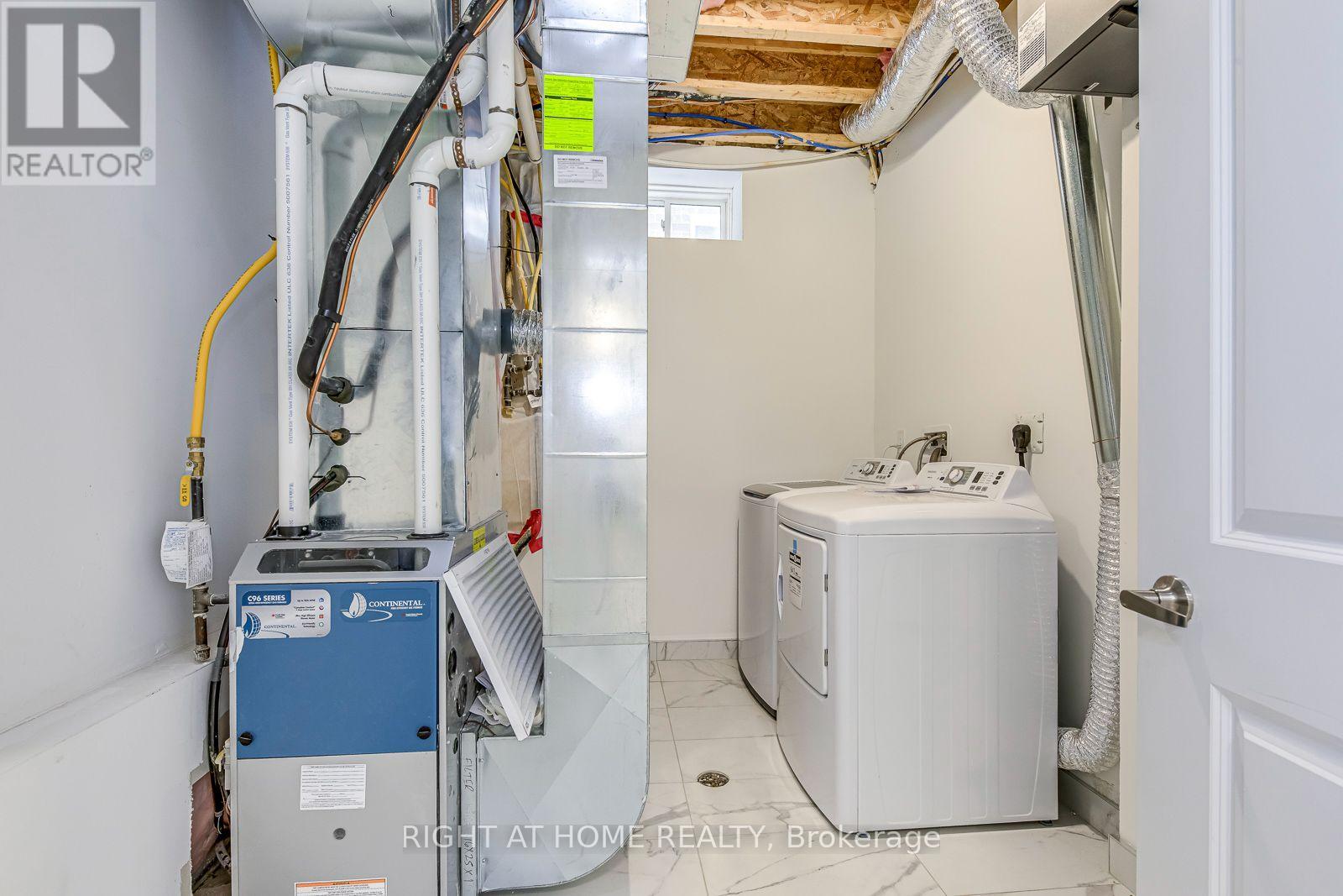 2579 Islington Avenue, Toronto, Ontario  M9V 4A2 - Photo 43 - W13685180