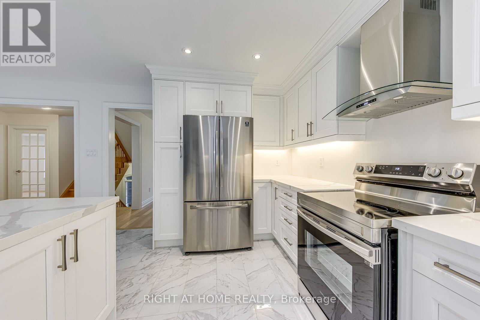 2577 Islington Avenue, Toronto, Ontario  M9V 4A2 - Photo 14 - W13685186