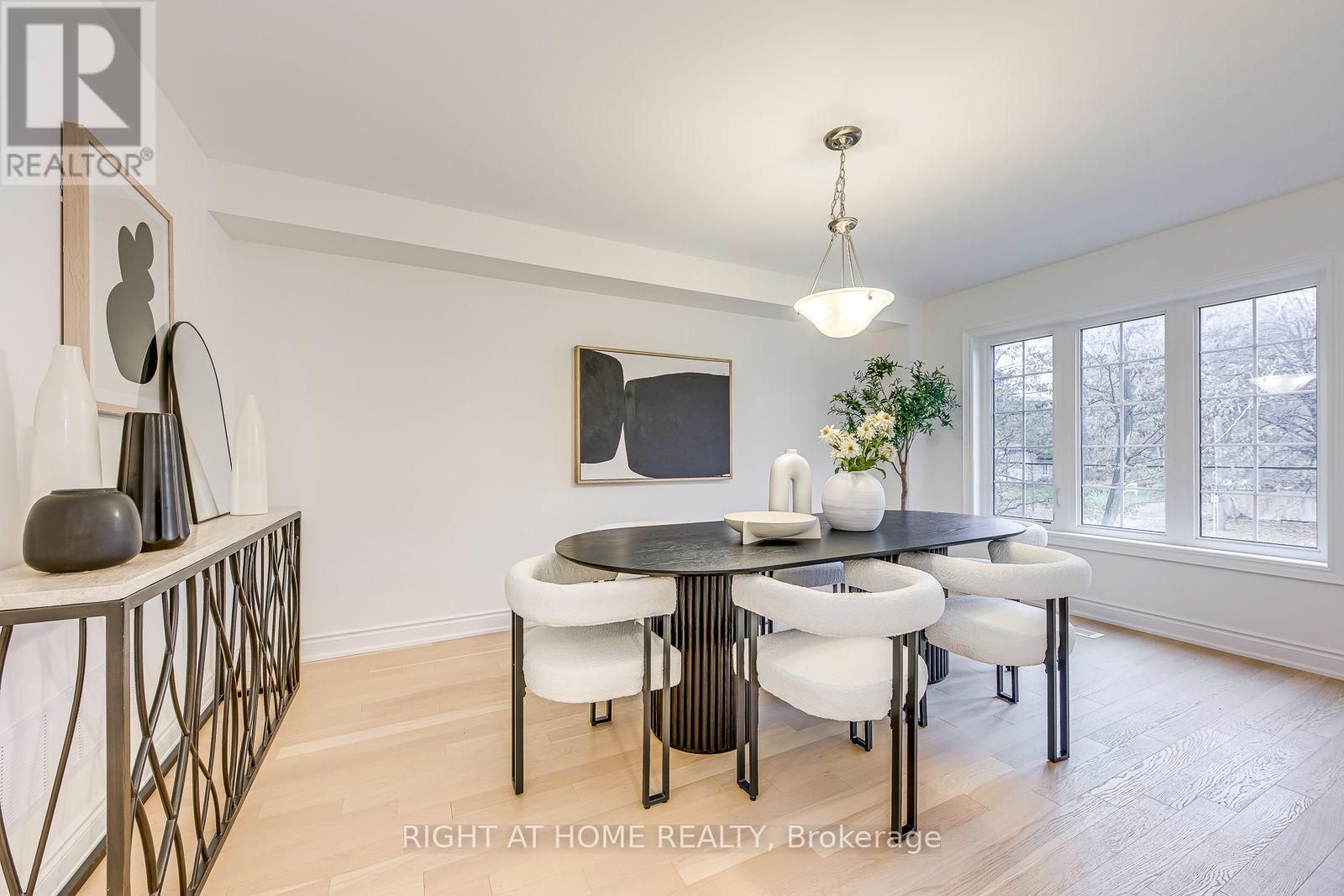 2575 Islington Avenue, Toronto, Ontario  M9V 4A2 - Photo 18 - W13685188