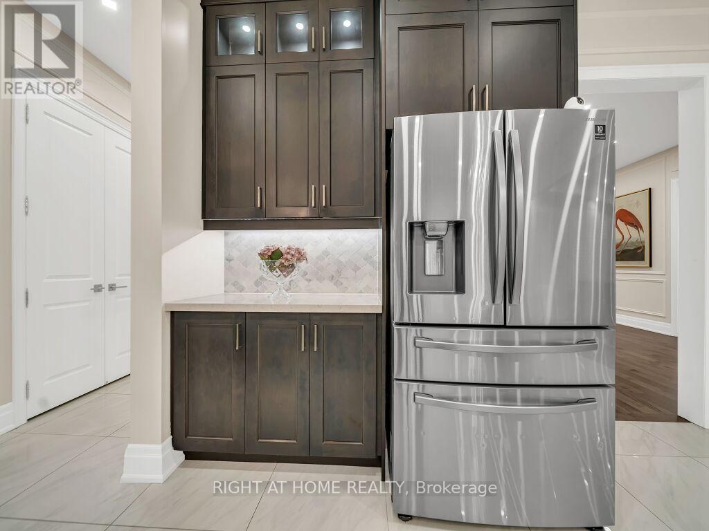 12 Hackwood Heights, Brampton, Ontario  L6X 5R2 - Photo 20 - W13685216