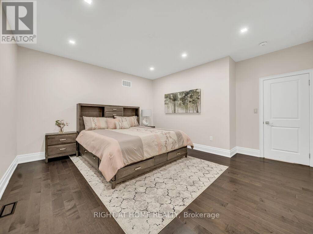 12 Hackwood Heights, Brampton, Ontario  L6X 5R2 - Photo 33 - W13685216