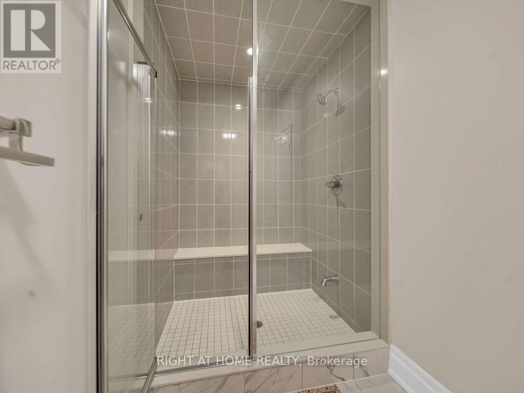 12 Hackwood Heights, Brampton, Ontario  L6X 5R2 - Photo 35 - W13685216