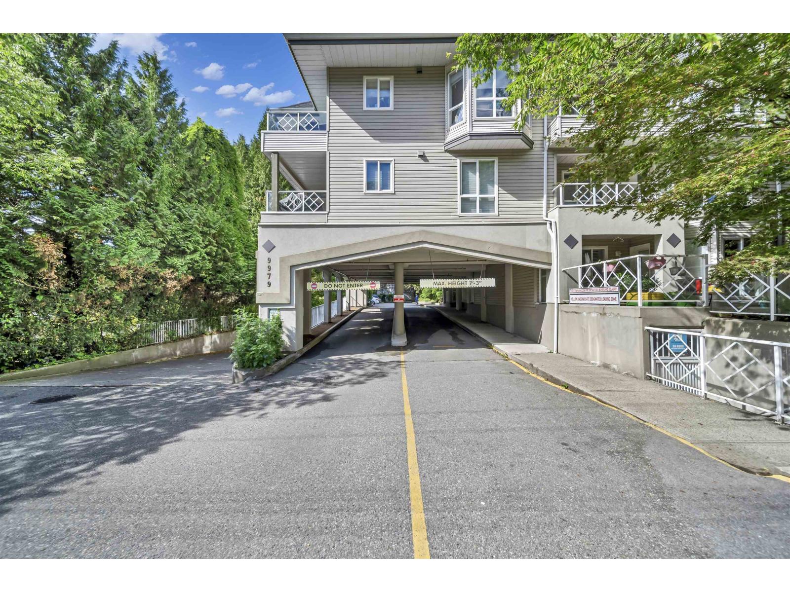 430 9979 140 Street, Surrey, British Columbia  V3T 5W2 - Photo 3 - R3156577