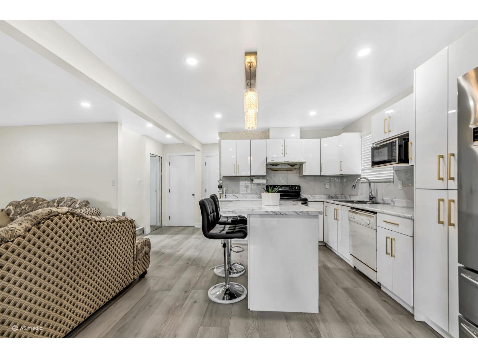 7368 Parkwood Drive, Surrey, British Columbia  V3W 7G6 - Photo 11 - R3126324