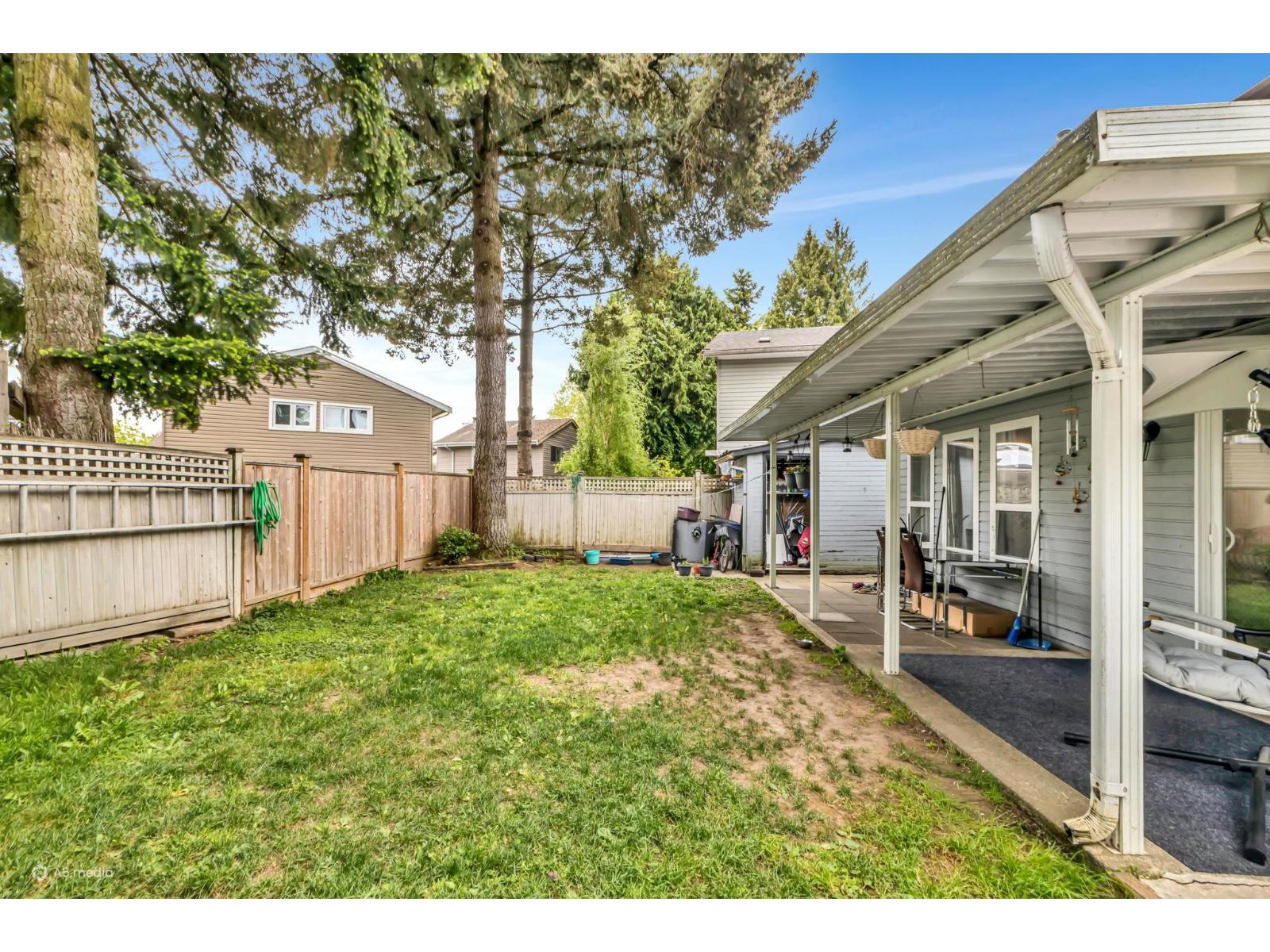7368 Parkwood Drive, Surrey, British Columbia  V3W 7G6 - Photo 6 - R3126324