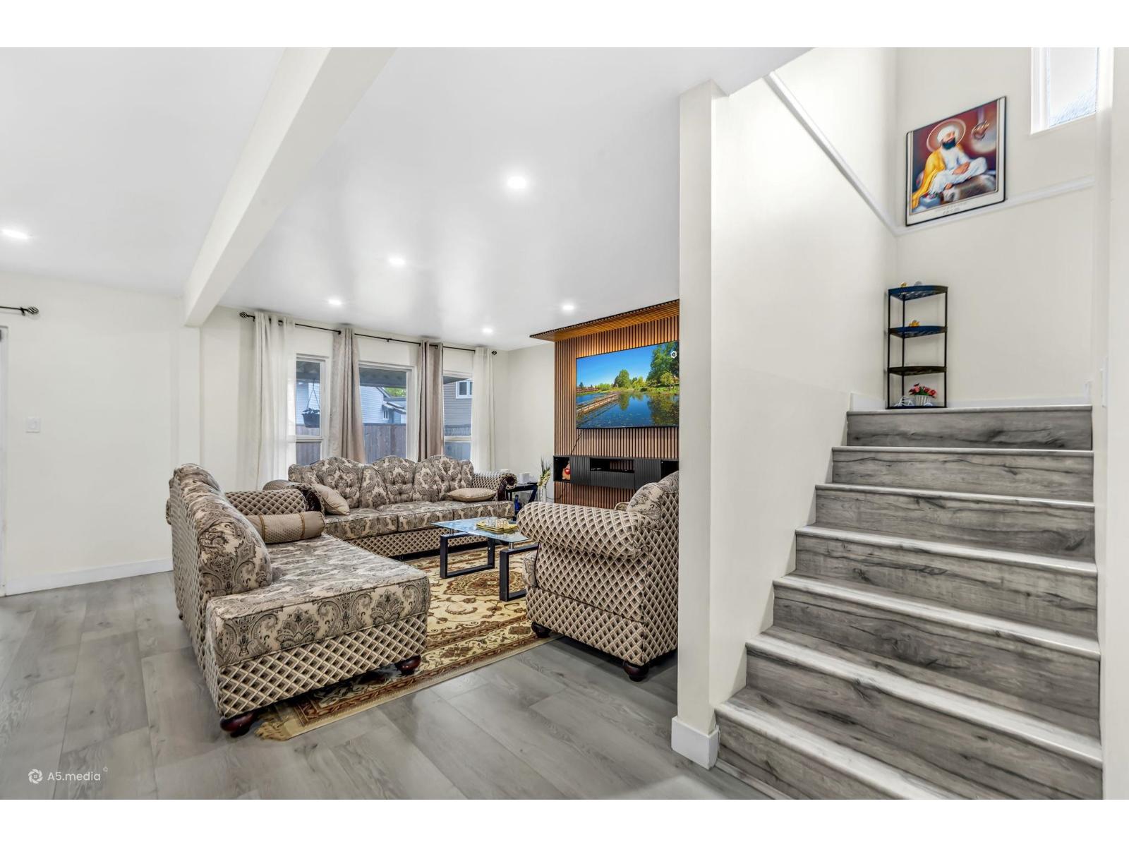 7368 Parkwood Drive, Surrey, British Columbia  V3W 7G6 - Photo 14 - R3126324