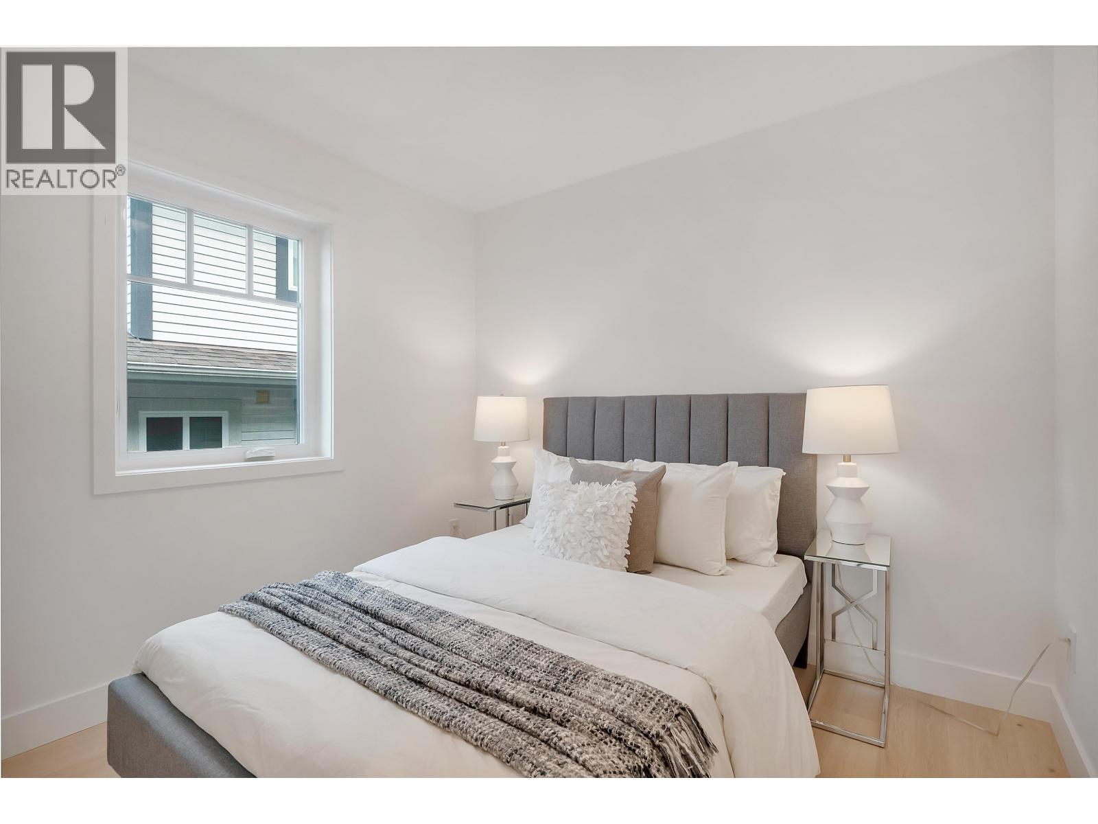 265 W 6th Street, North Vancouver, British Columbia  V7M 1K7 - Photo 17 - R3143768