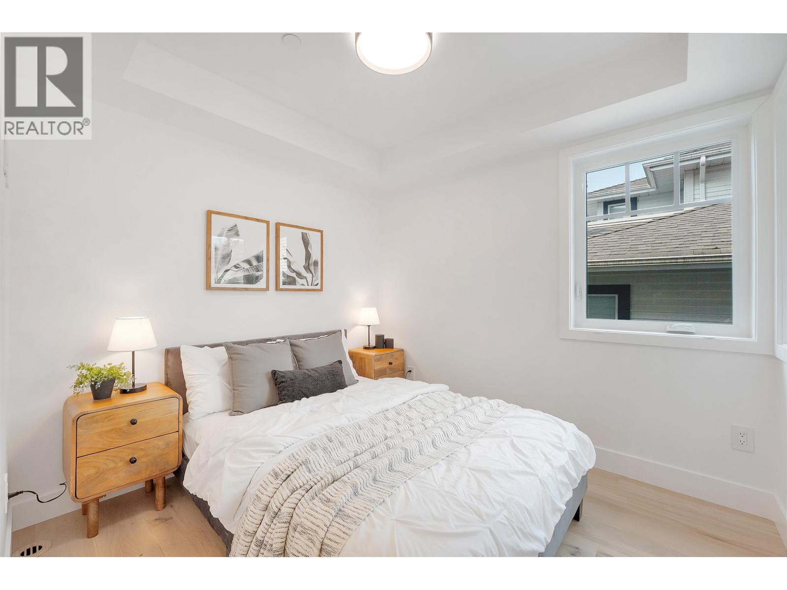 265 W 6th Street, North Vancouver, British Columbia  V7M 1K7 - Photo 18 - R3143768