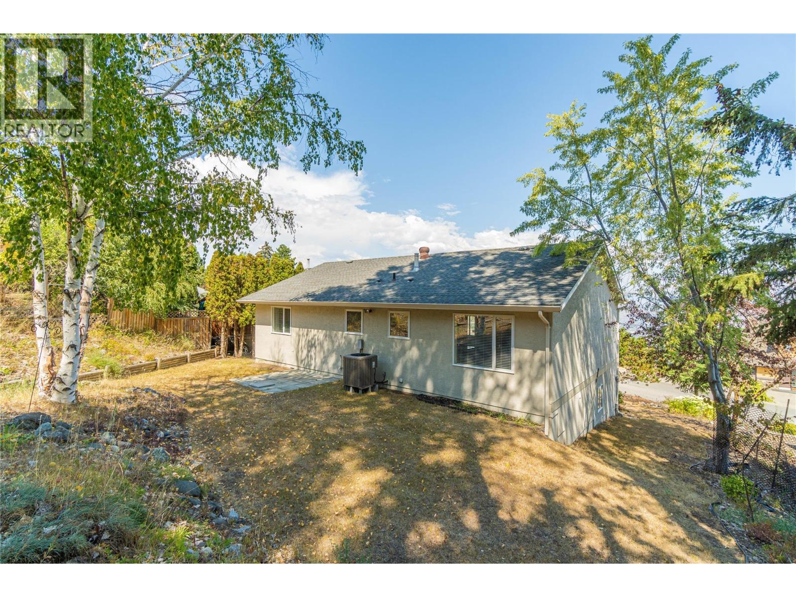 961 Greystone Crescent, Kamloops, British Columbia  V1S 1K7 - Photo 38 - 10397651