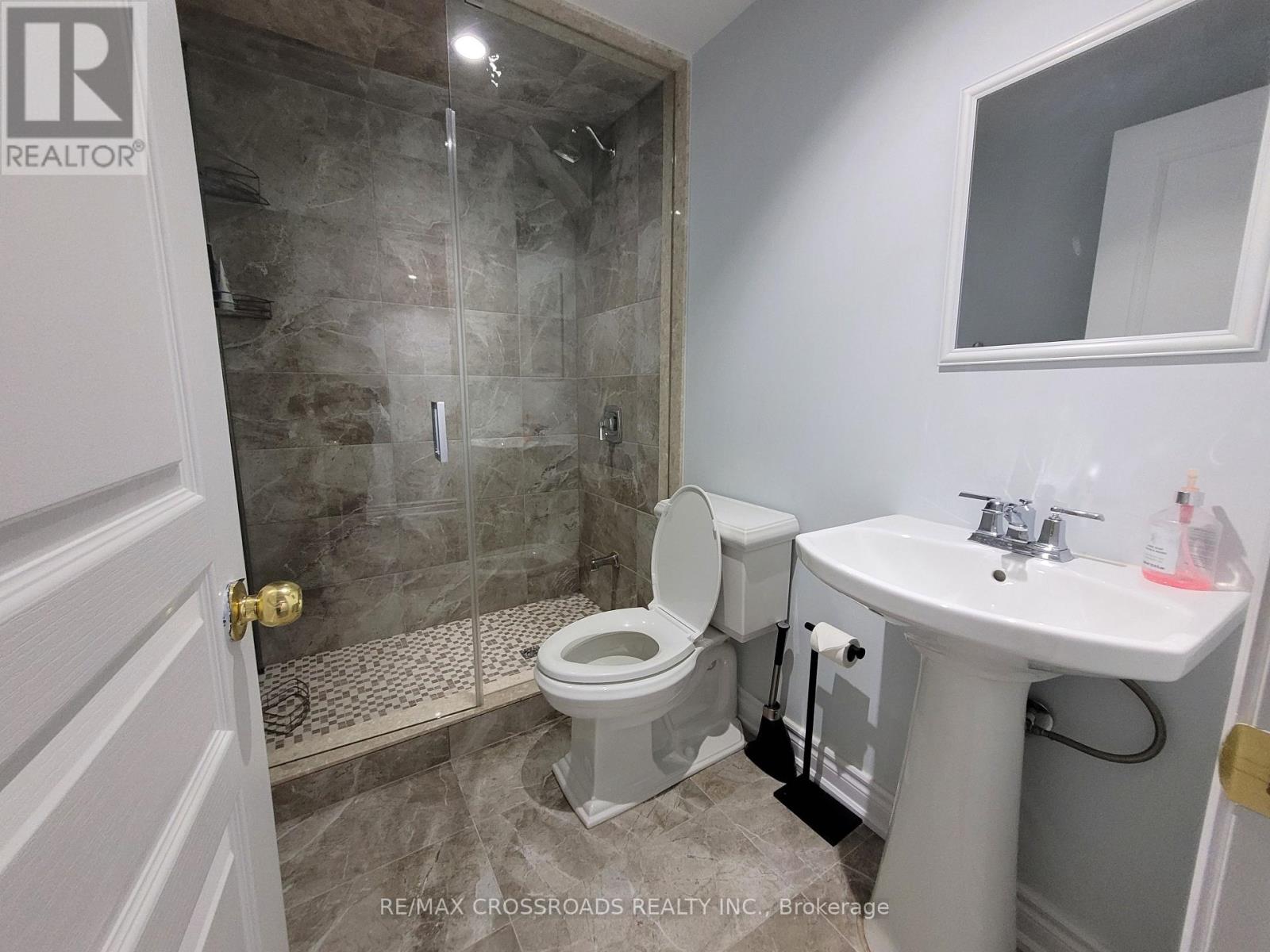 Lower - 157 Antorisa Avenue, Vaughan, Ontario  L4H 3S2 - Photo 4 - N13586544