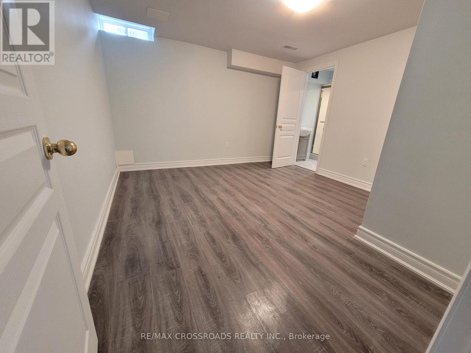 Lower - 157 Antorisa Avenue, Vaughan, Ontario  L4H 3S2 - Photo 9 - N13586544