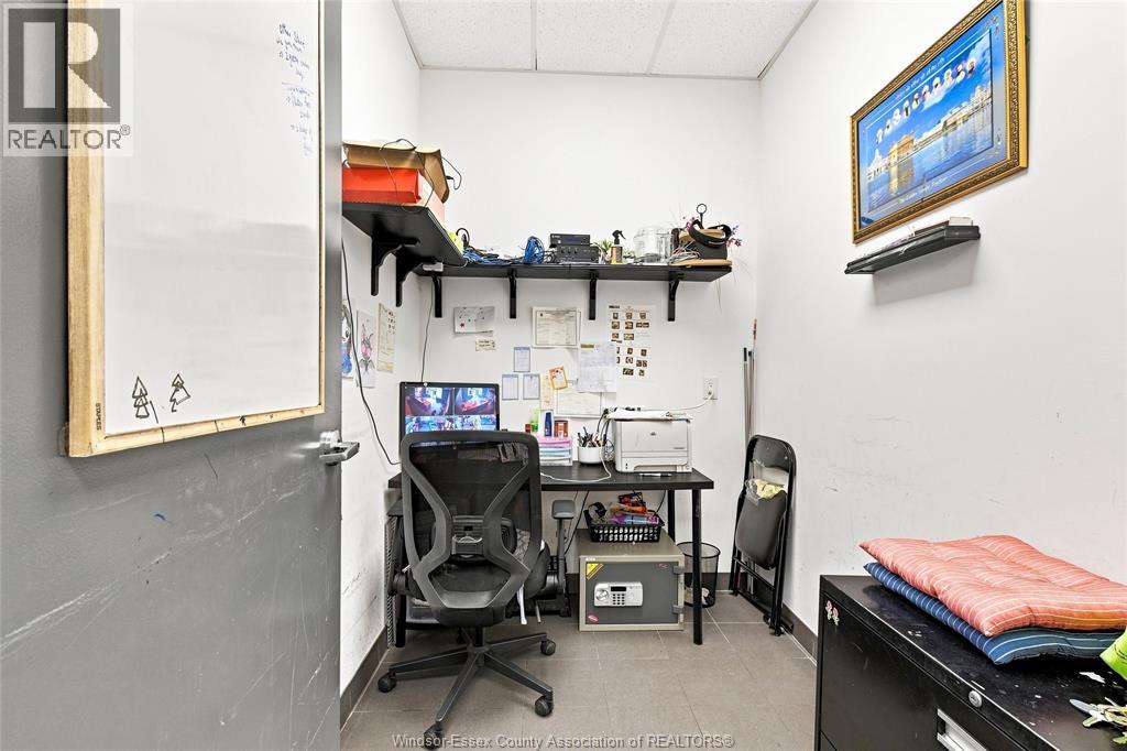 8482 Wyandotte Street East Unit# 2, Windsor, Ontario  N8S 1T6 - Photo 20 - 26011871