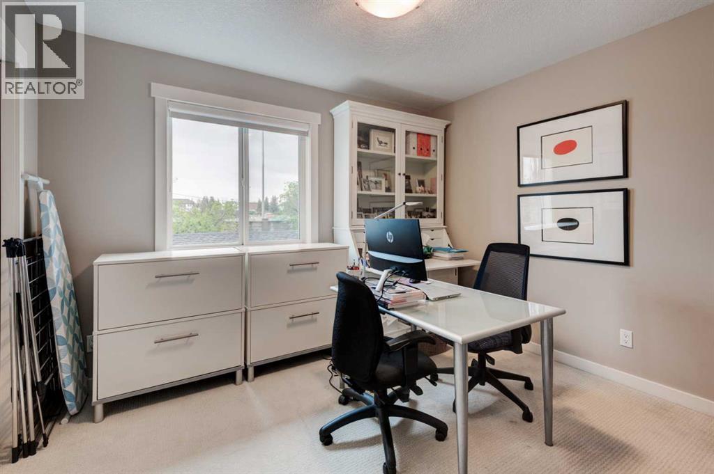 78 Ypres Green SW, Calgary, Alberta  T2T 6M1 - Photo 21 - A2316254