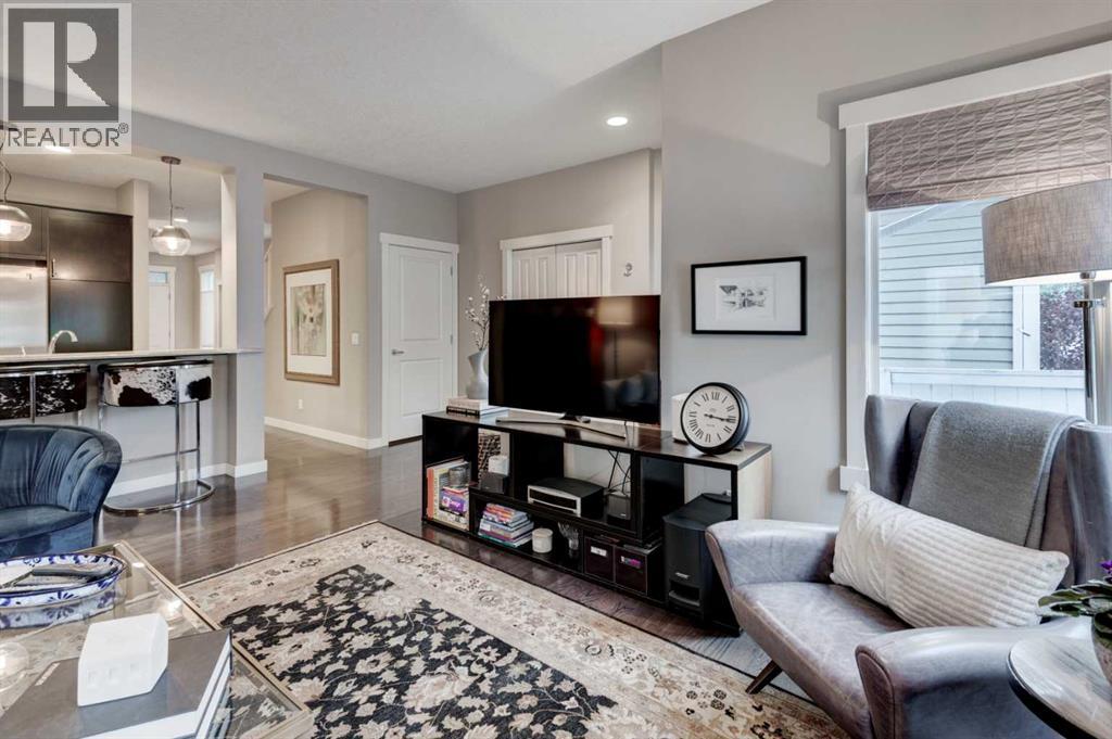 78 Ypres Green SW, Calgary, Alberta  T2T 6M1 - Photo 14 - A2316254