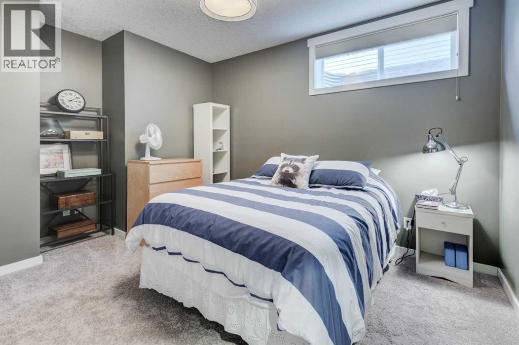 78 Ypres Green SW, Calgary, Alberta  T2T 6M1 - Photo 25 - A2316254