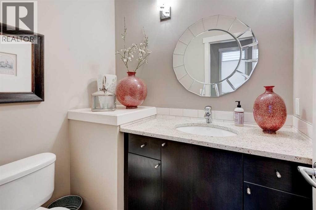 78 Ypres Green SW, Calgary, Alberta  T2T 6M1 - Photo 15 - A2316254
