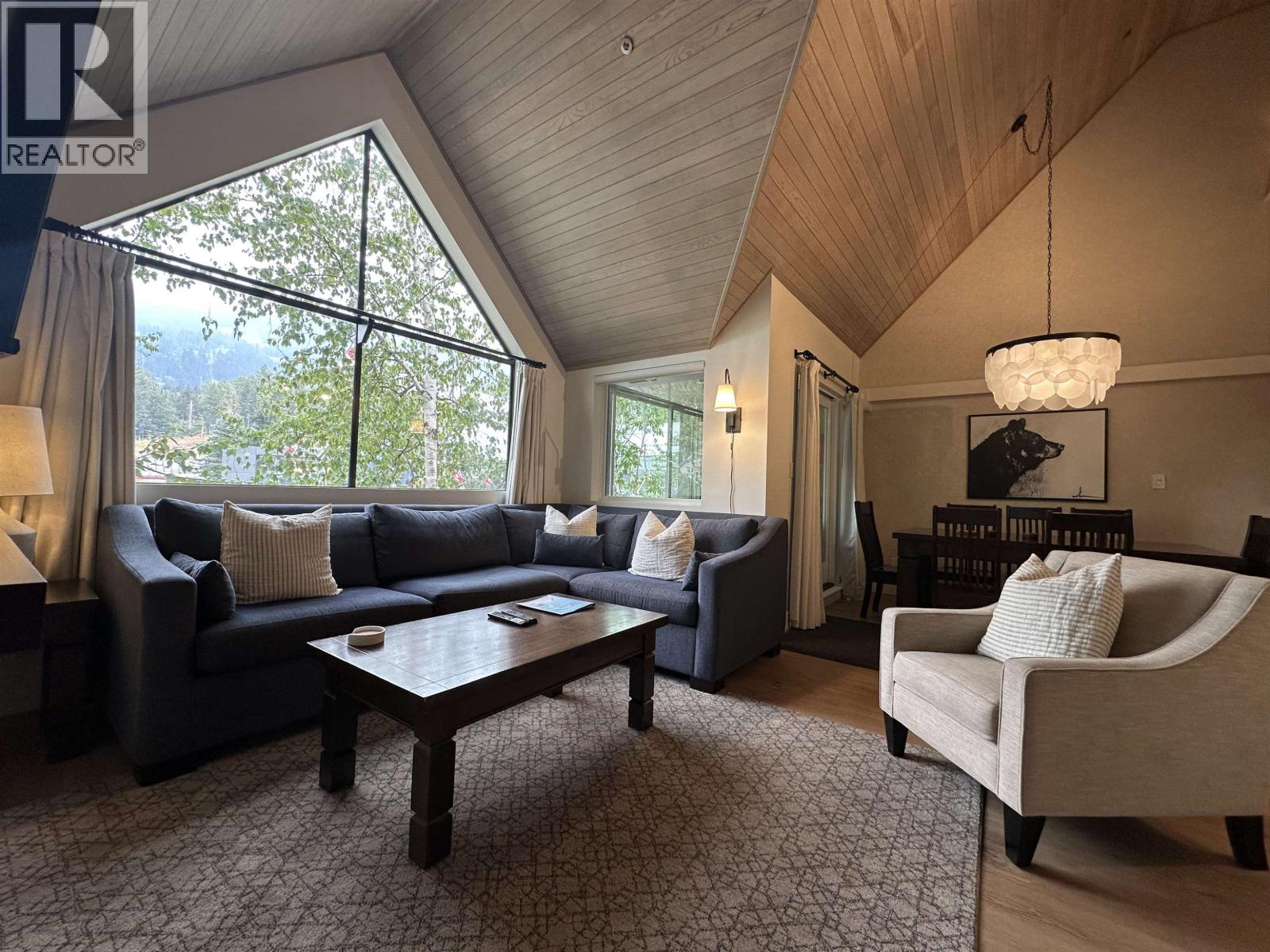 904wk15 4293 Mountain Square, Whistler, British Columbia  V8E 1B8 - Photo 1 - R3118495