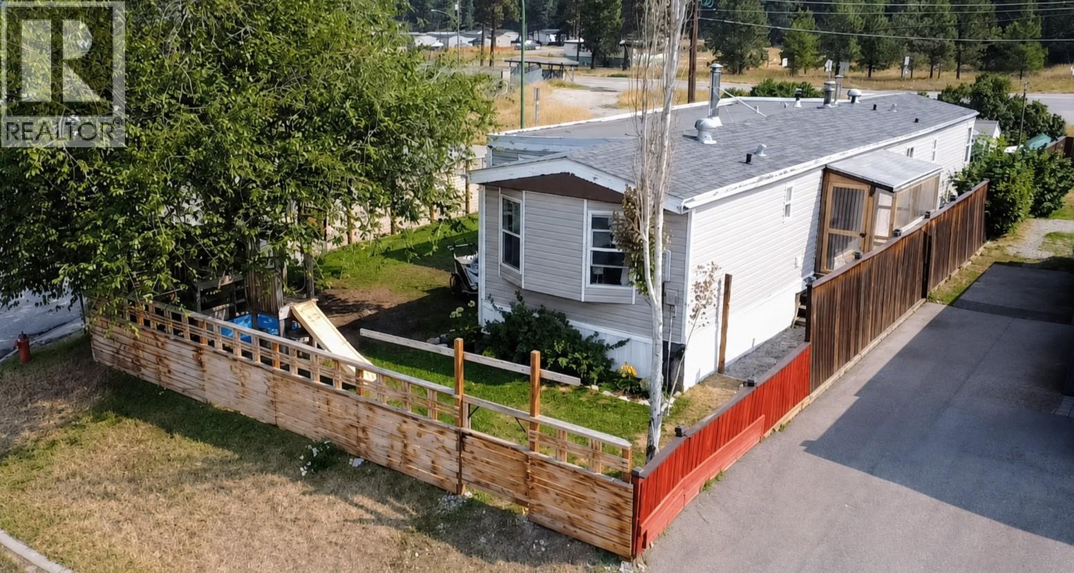2004 Kokanee Crescent N, Cranbrook, British Columbia  V1C 5X2 - Photo 1 - 10398039