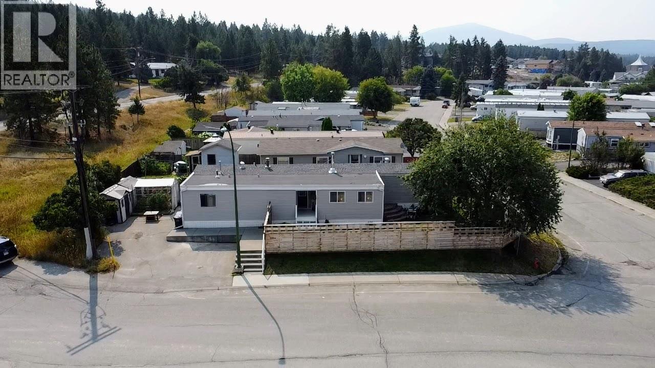 2004 Kokanee Crescent N, Cranbrook, British Columbia  V1C 5X2 - Photo 25 - 10398039