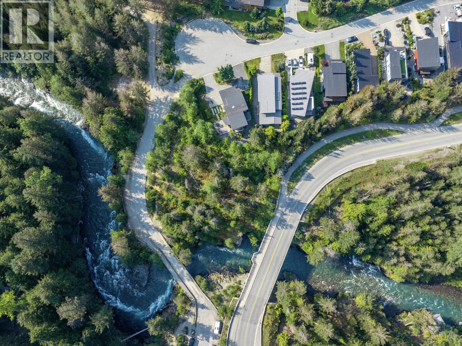 1087 MADELEY PLACE, Whistler, British Columbia