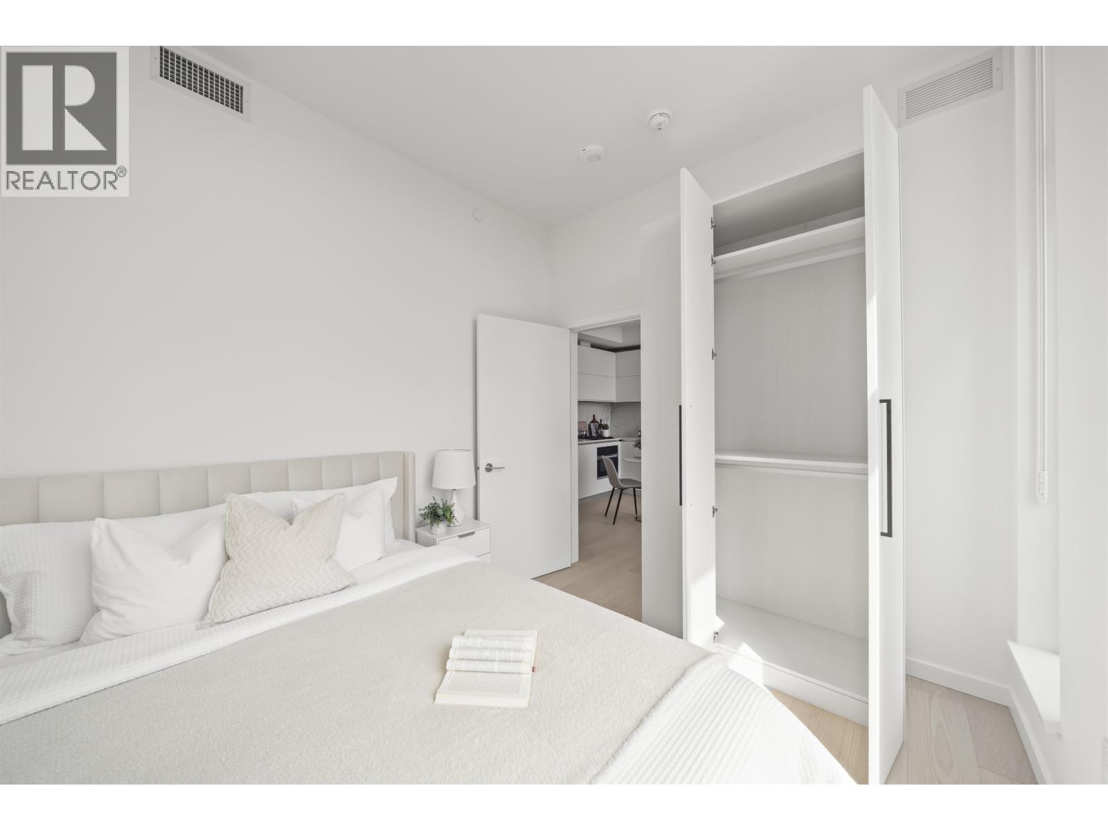 1004 8415 Granville Street, Vancouver, British Columbia  V6P 0M2 - Photo 12 - R3156535