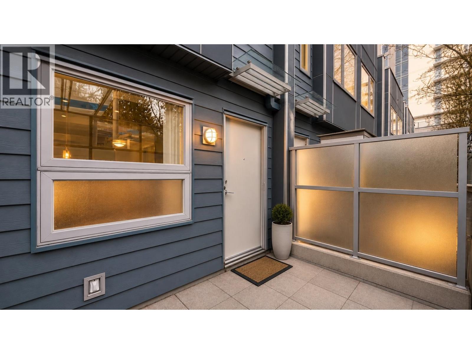 4888 Eldorado Mews, Vancouver, British Columbia  V5R 0B1 - Photo 11 - R3156551