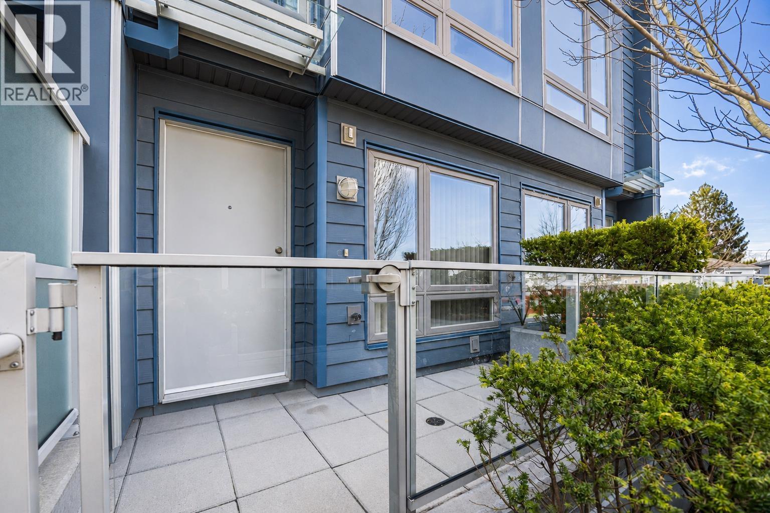 4888 Eldorado Mews, Vancouver, British Columbia  V5R 0B1 - Photo 3 - R3156551