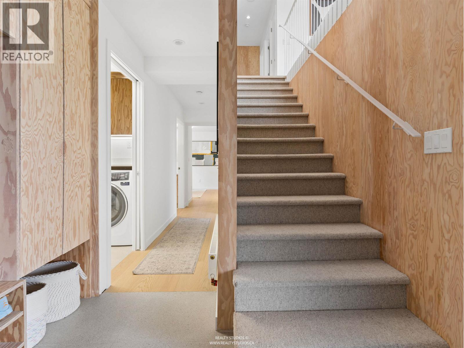 476 E 29th Avenue, Vancouver, British Columbia V5V 2R7 - Photo 5 - R3156567