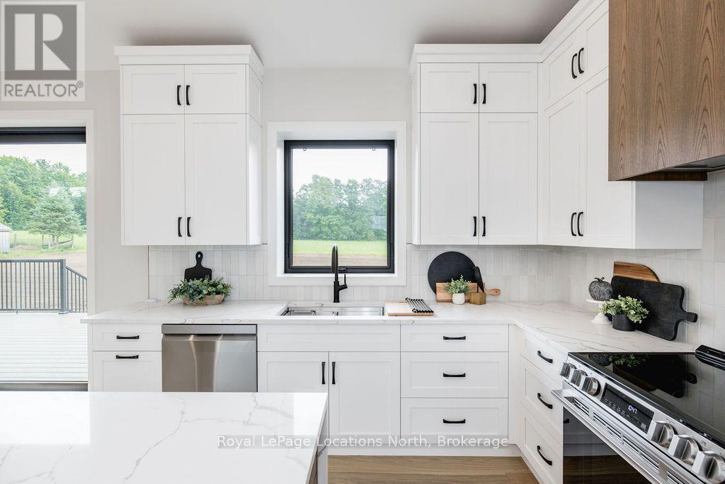 115 Inkerman Street, Grey Highlands, Ontario  N0C 1E0 - Photo 18 - X13685220