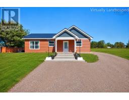 <div class="price">$475,000</div> 795 Masstown Road<br>Debert, Nova Scotia<br><div class='bed_bath'>2 Bed | 1 Bath</div>